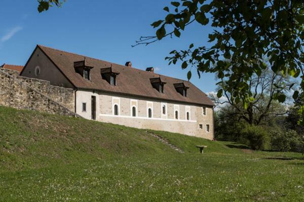 Готель Chateau De Marigna Екстер'єр фото